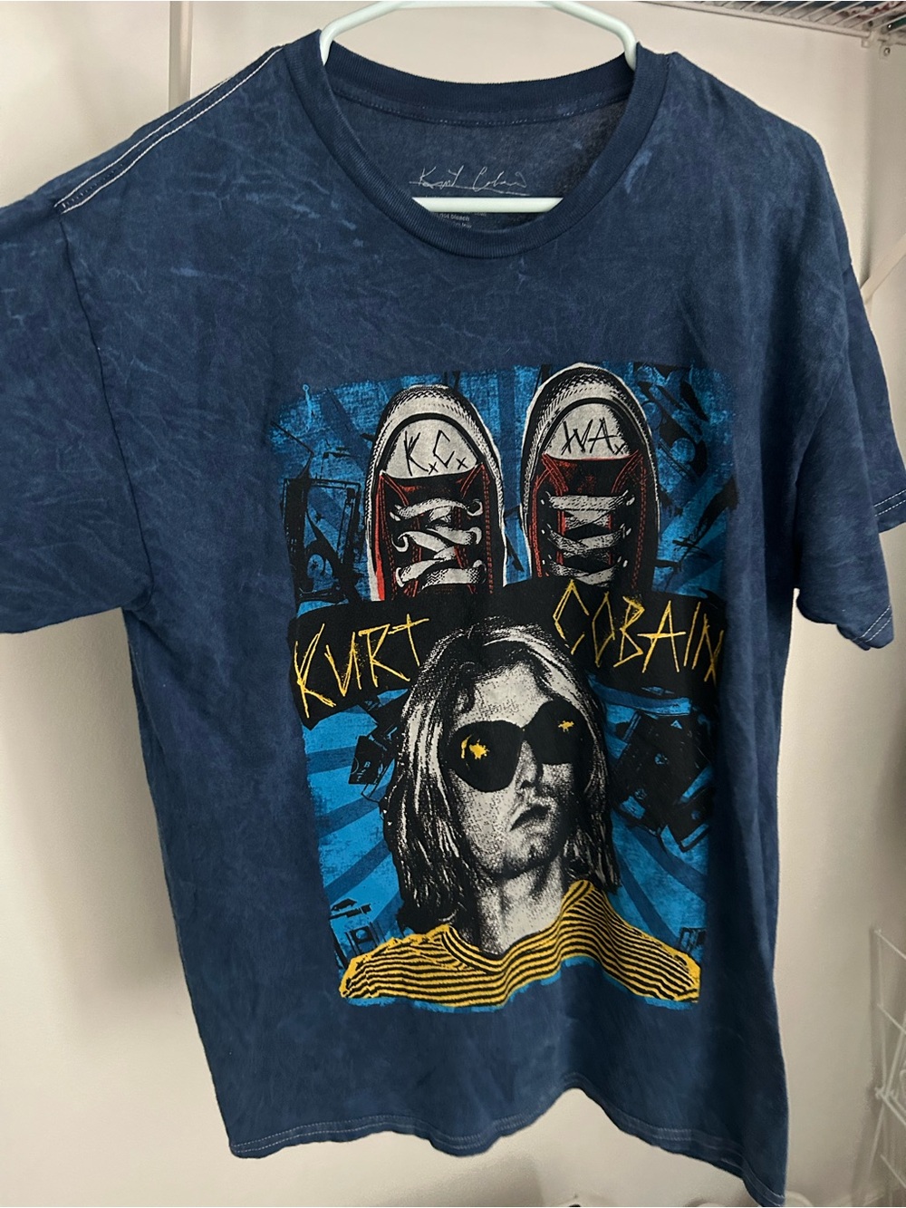 Graphic tee womens size L $8